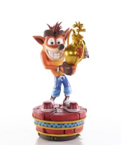 F4F Crash Team Racing Nitro Fueled - Crash Winner Statue (46cm) (CRASHWST)