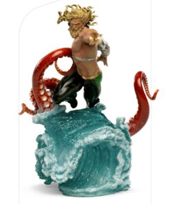 Iron Studios Deluxe - Aquaman Art Scale Statue (1/10) (DCCDCG43521-10)