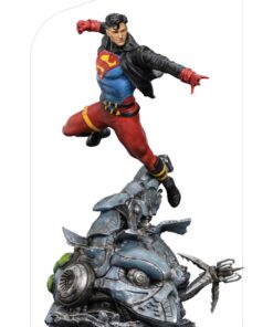 Iron Studios Deluxe: DC Comics Series #7 - Superboy Statue (1/10) (DCCDCG56821-10)