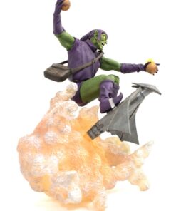 Diamond Deluxe Marvel Gallery: Spider Man - Comic Green Golbin PVC Statue (25cm) (JAN221991)