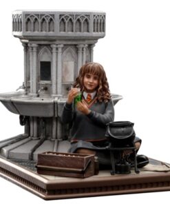 Iron Studios Deluxe: Harry Potter - Hermione Granger Polyjuice Art Scale Statue (1/10) (WBHPM65622-10)